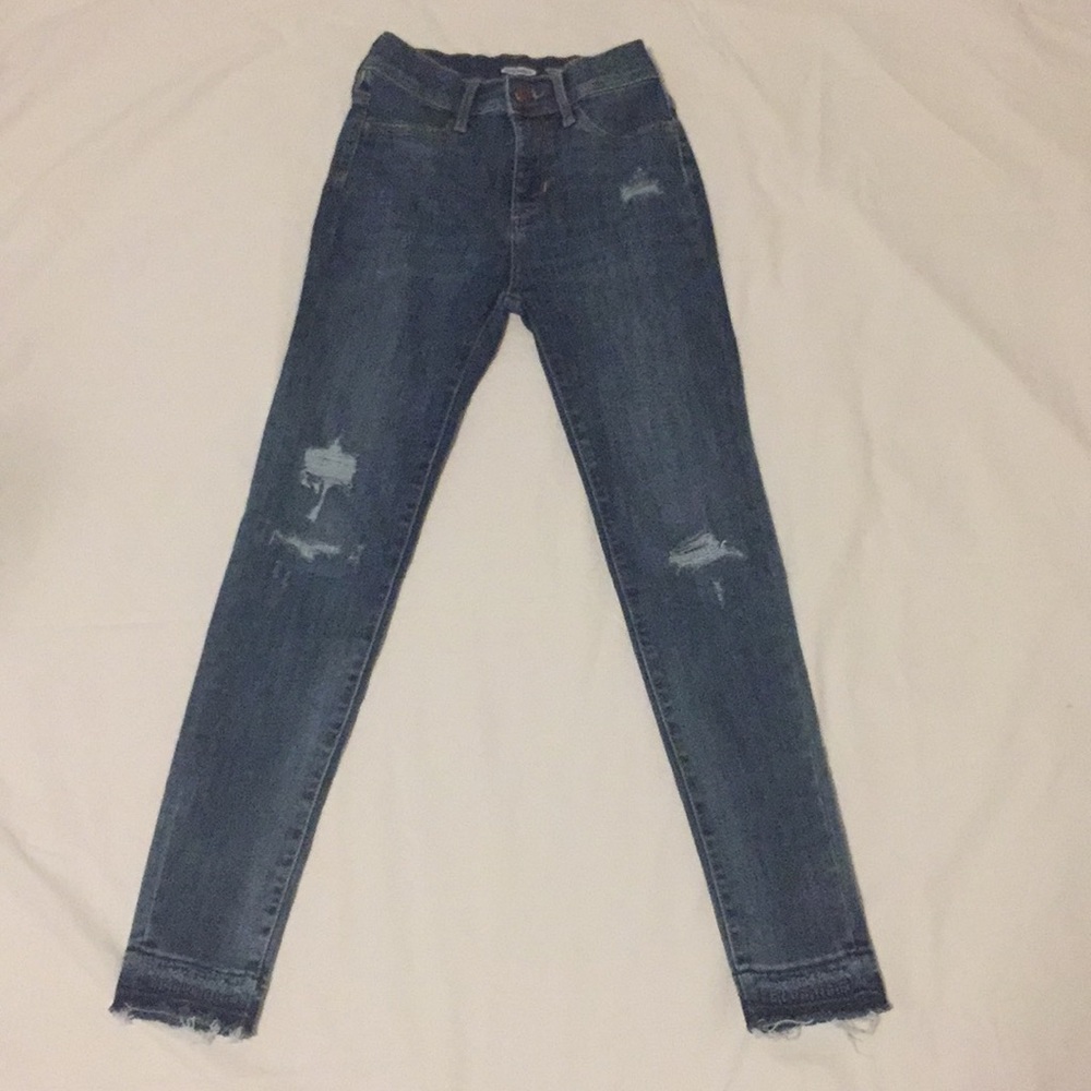 Old Navy Girls’ Distressed Jeans